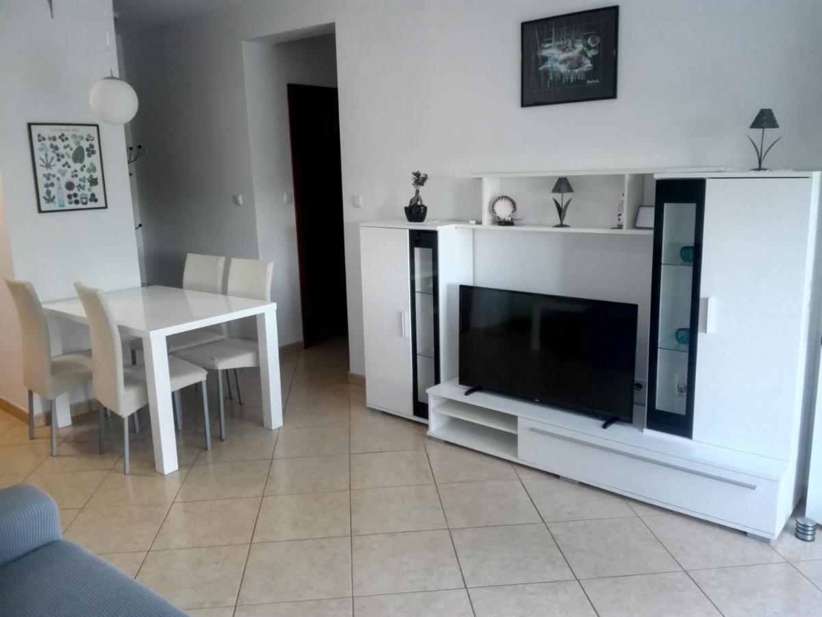 Apartments Desiree & Daniel Dramalj Extérieur photo